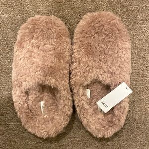Pink MIXIT slippers size Medium